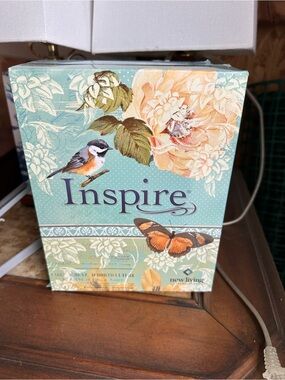 Inspire Bible NLTwith - Teal Floral